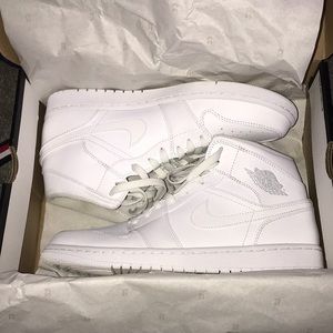 triple white jordan 1 high